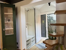 Coventry Cozy Cottage