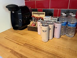 Coventry Cozy Cottage