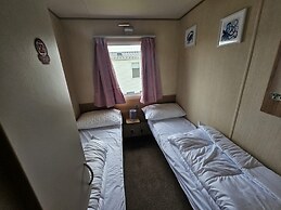 3 Bed Standard Caravan Robinhood