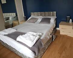 Manchester-2bedroom-1bathroom-wifi (108947701)