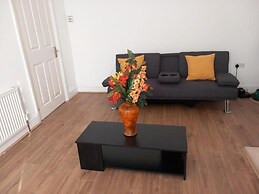 Manchester-2bedroom-1bathroom-wifi (108947701)