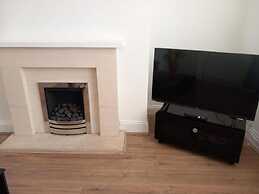 Manchester-2bedroom-1bathroom-wifi (108947701)