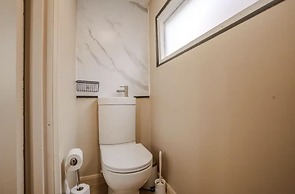 Coastal/petsok/kingbed/wifi/garden