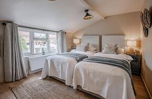 Coastal/petsok/kingbed/wifi/garden