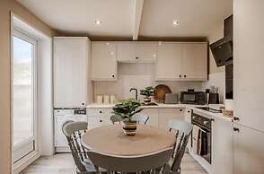 Coastal/petsok/kingbed/wifi/garden