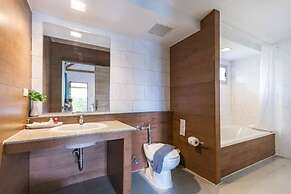 IP Plus Pool Villa Pattaya