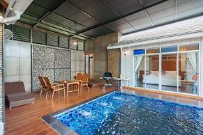 IP Plus Pool Villa Pattaya