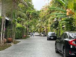 IP Plus Pool Villa Pattaya
