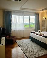 IP Plus Pool Villa Pattaya