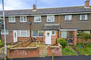 Ranworth House - Holiday Home in Bedford, Sleeps 5