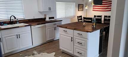 Cozy Lake House Surrounded by Mountain's