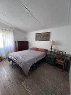 Cozy Lake House Surrounded by Mountain's