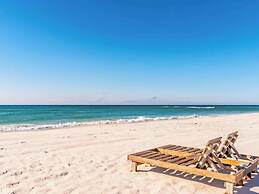 Ocean Breeze East 802