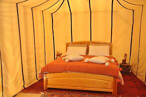 Bivouac Sous les palmiers bleus