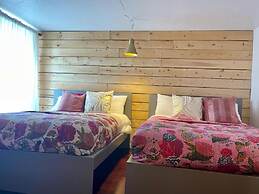 Jaune Hôtel Boutique