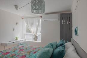 Jaune Hôtel Boutique