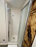 Jaune Hôtel Boutique