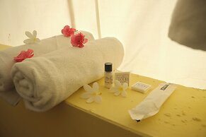 Teela Jaisalmer Luxury Desert Swiss Tent