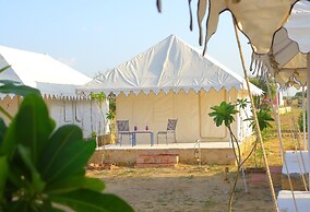 Teela Jaisalmer Luxury Desert Swiss Tent