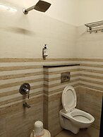 Hotel Ten Eleven Grand