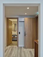 Haya Athens Loftie Suites