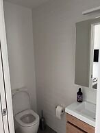 Stylish 2 bedrooms townhouse in Central