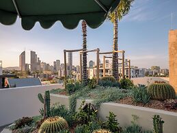 Rambla @ Story House