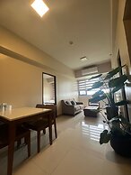 Executive 1BR One Manchester Place