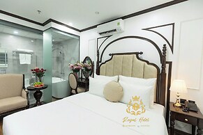 Royal Hotel Me Tri Ha