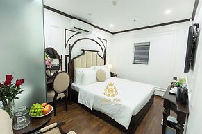 Royal Hotel Me Tri Ha