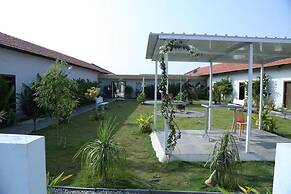 NANDI FARM RESORT