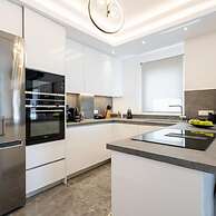 Parthenon View Luxury Penthouse