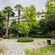 Friday Venus Luxury Apartment