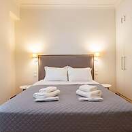 Friday Venus Luxury Apartment