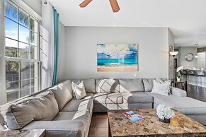 5049 Shoreway Loop #203