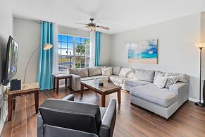 5049 Shoreway Loop #203