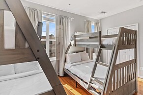 5026 Tideview Circle #11