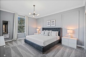 8925 Play Through Drive