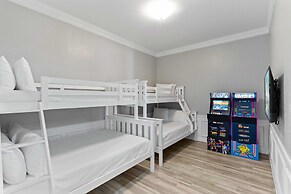 5037 Shoreway Loop #408