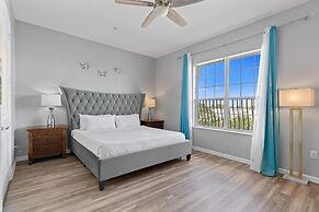 5037 Shoreway Loop #408