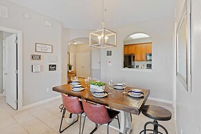 4114 Breakview Drive #306