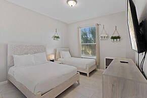 4114 Breakview Drive #306