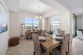 3150 Paradox Circle #406