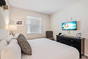 3150 Paradox Circle #406