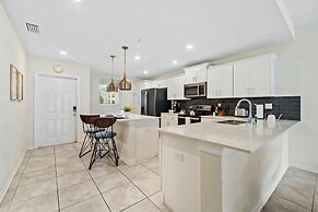 3120 Paradox Circle #104