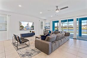 8911 Tropical Haven Court