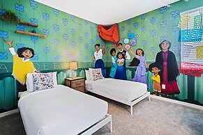 8911 Tropical Haven Court