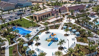 8911 Tropical Haven Court