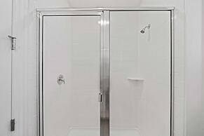 8911 Tropical Haven Court