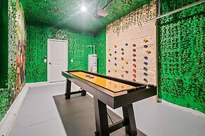 8937 Play Through Drive